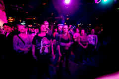 Crowd-4