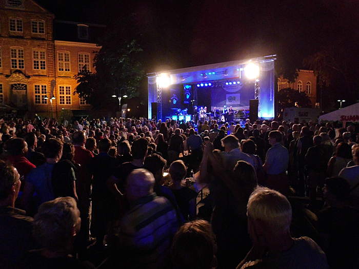 Crowd Flying Soul Toasters